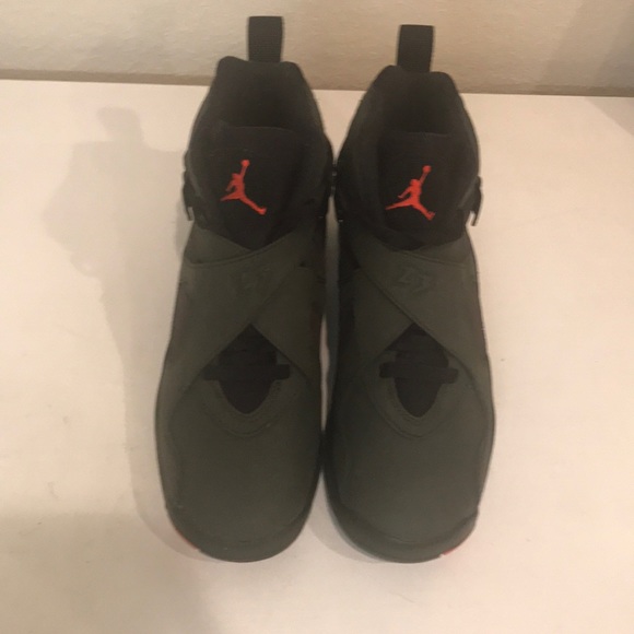 Retro Jordan 8 (GS) Take Flight “Undefeated” - Picture 2 of 7